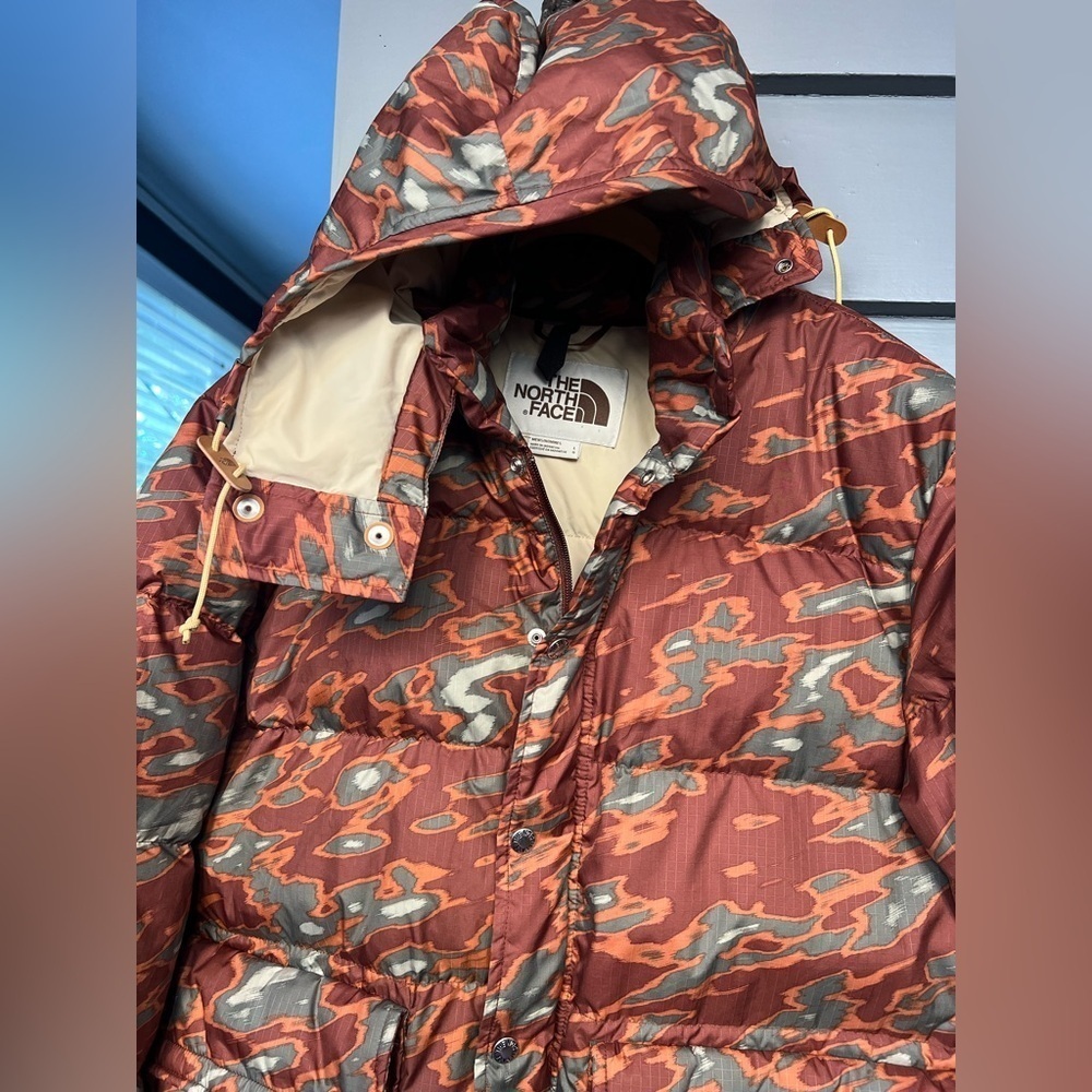 The North Face Men's Printed 71 Sierra Down Short Jacket Size L - Picture 2 of 16